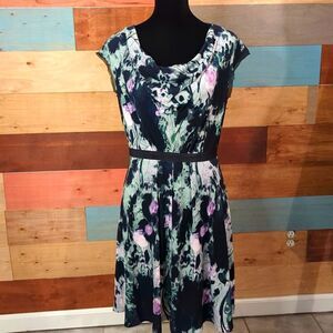 Medium floral cowl neck with back lace inset simply Vera Vera Wang dress